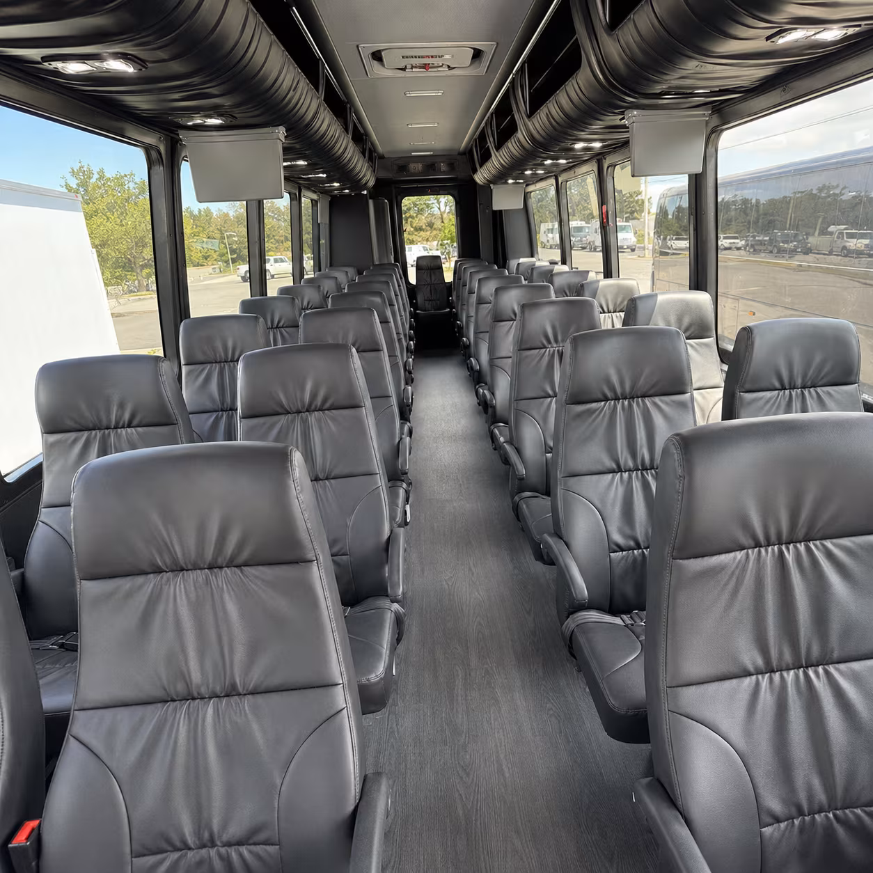 charter buses for large wedding groups traveling across oakland county