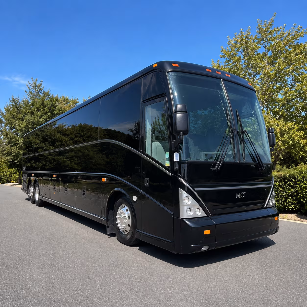 charter buses for museum and science center field trips near pontiac