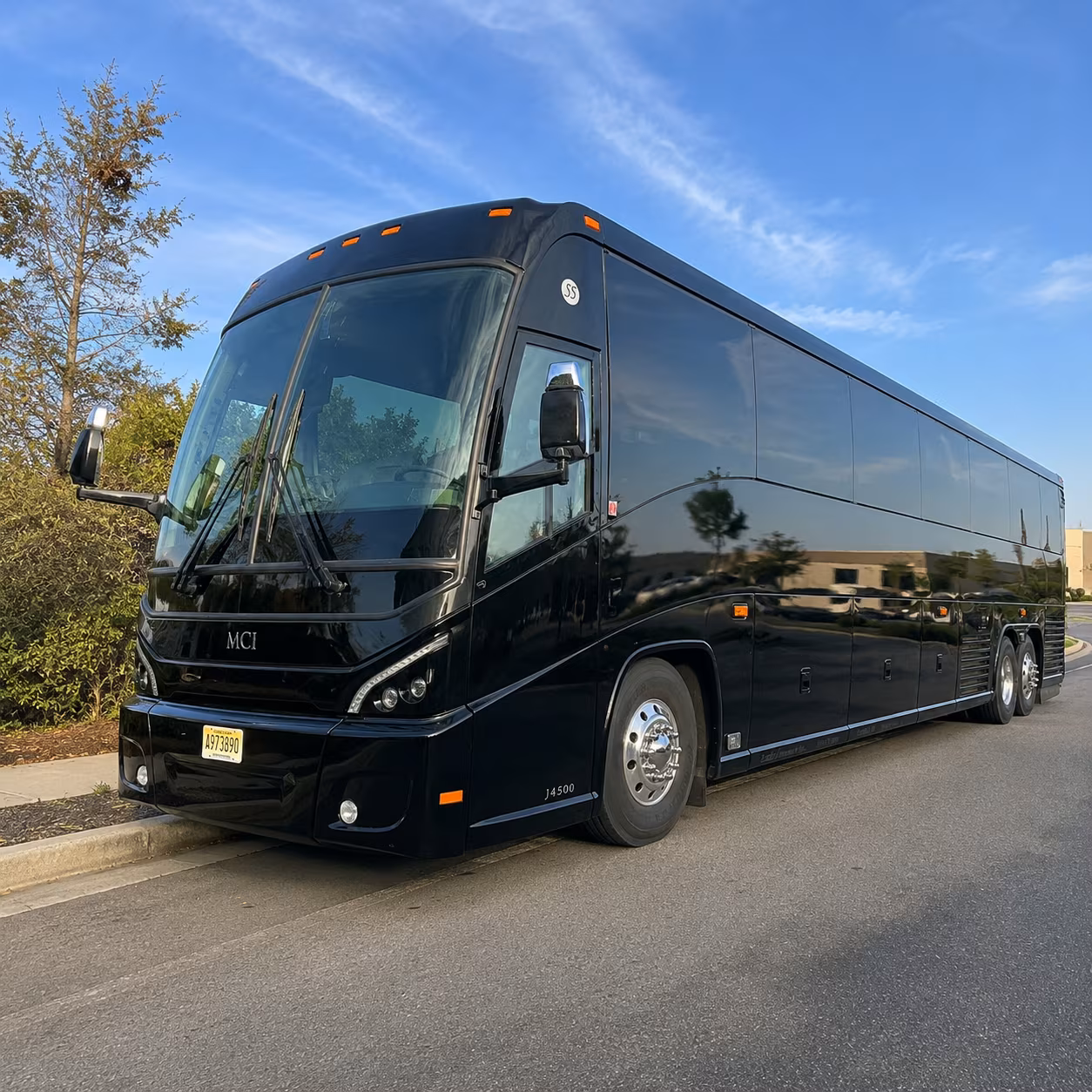 hotel to airport shuttle runs from pontiac s waterford and lake area hotels