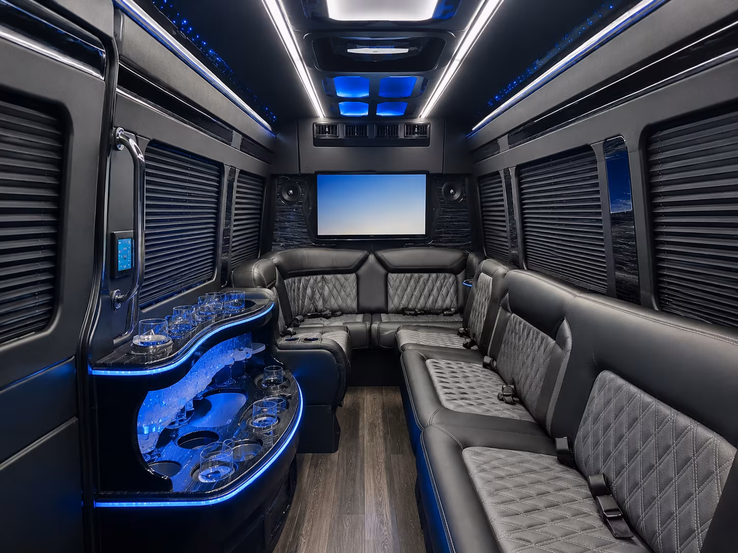 music festival bus rentals for oakland county groups