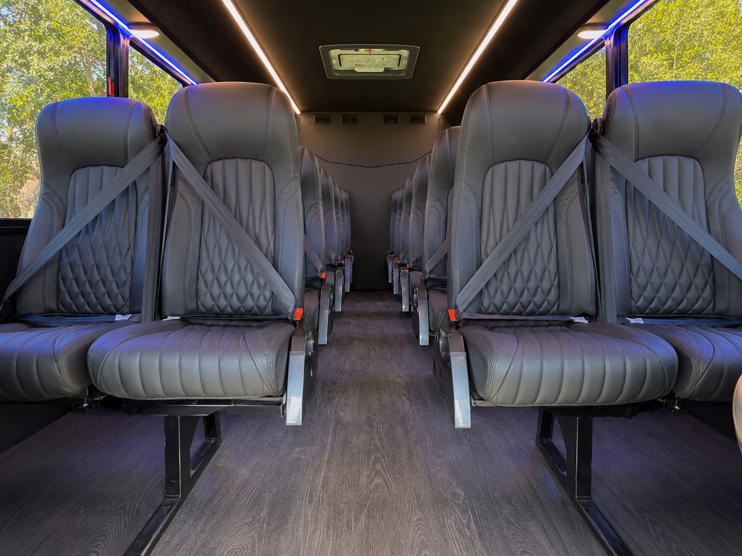 pontiac 20 passenger minibus interior