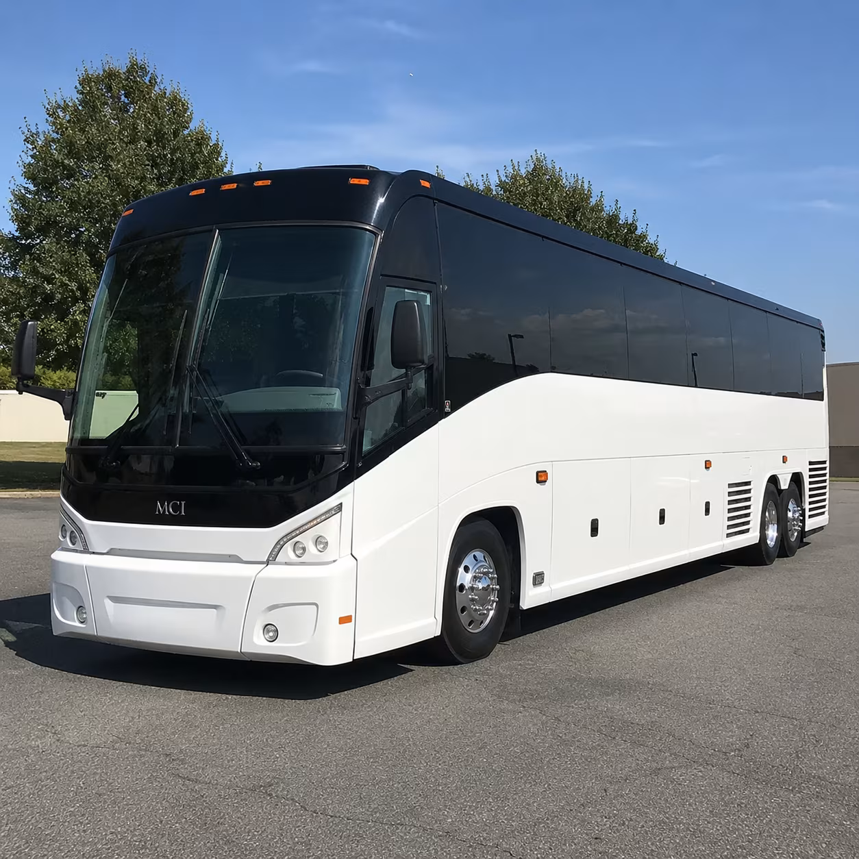 pontiac charter bus rentals for long distance trips across michigan