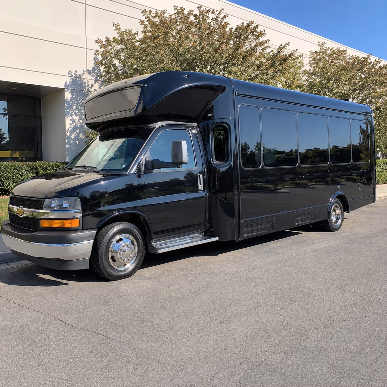 pontiac holiday party bus rental