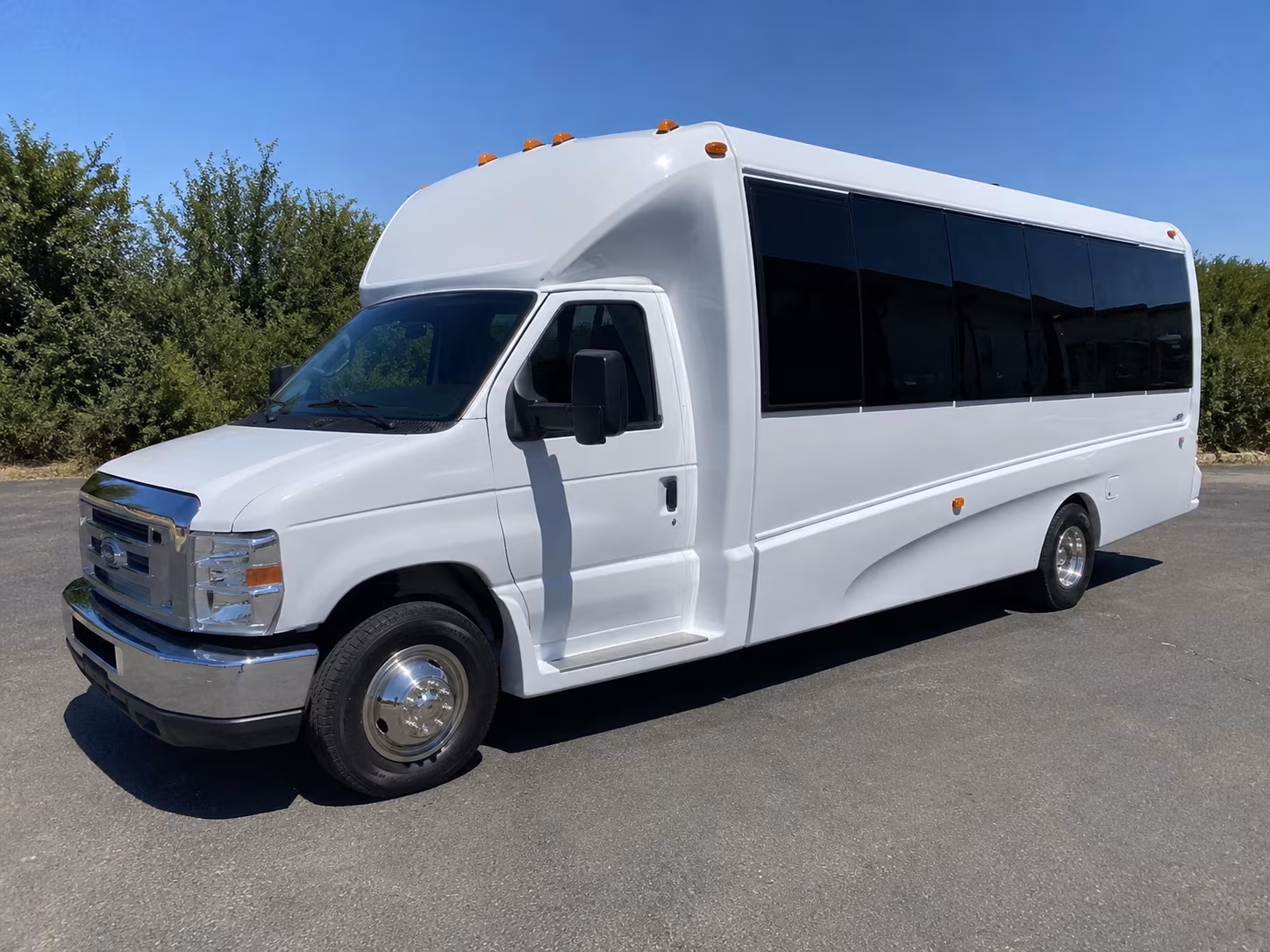 pontiac metro detroit concert venues party bus rental