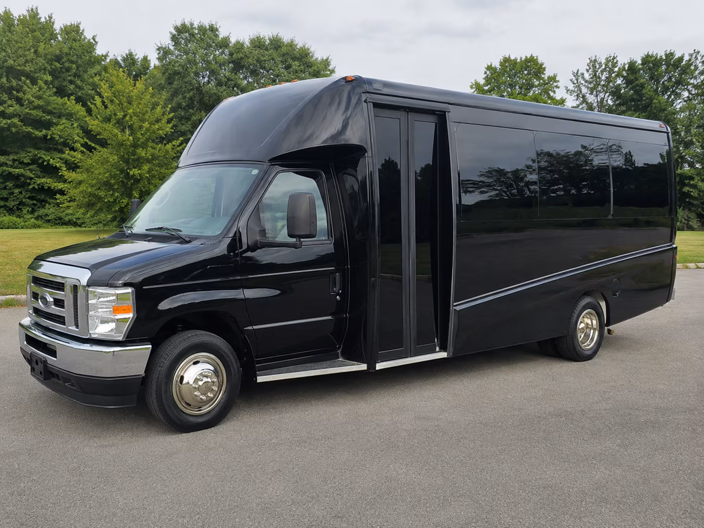 pontiac prom transportation onboard seating