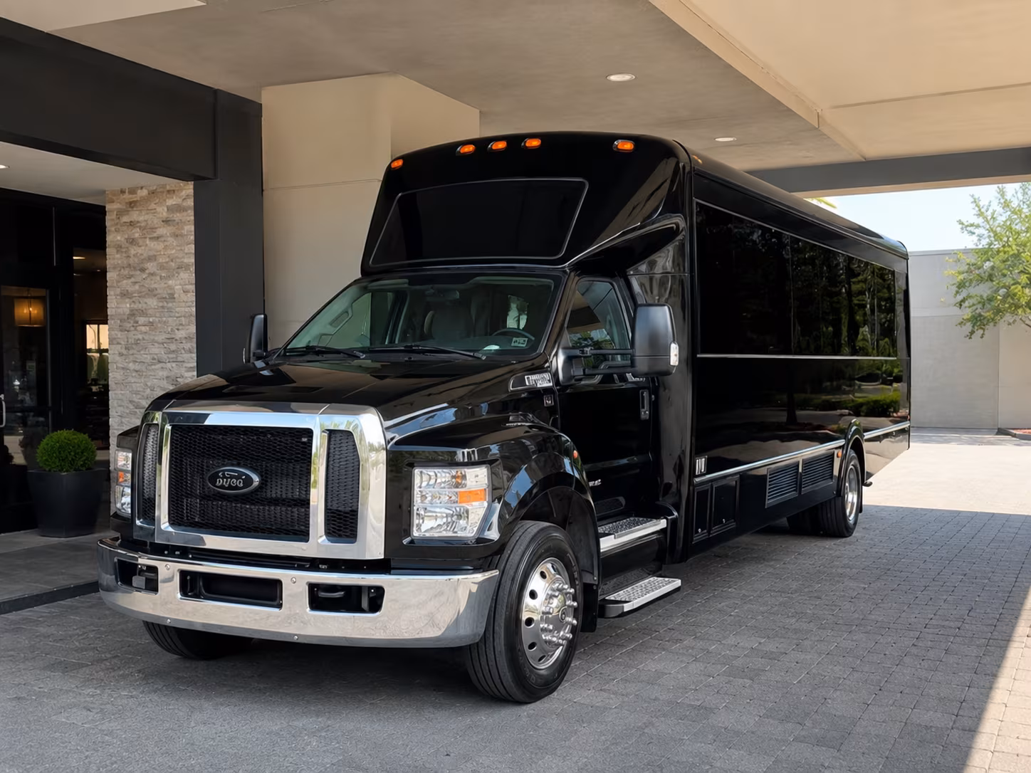 pontiac wedding party bus rental
